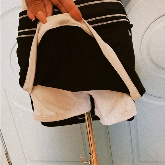 Fila Skirt With Attached Shorts. - Picture 5 of 8